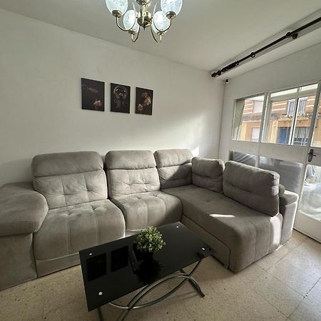 Habitacion Doble En La Victoria مالقة المظهر الخارجي الصورة