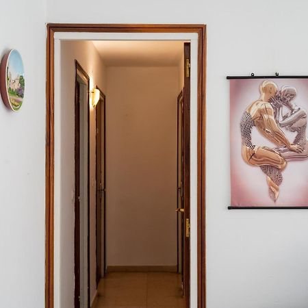 Habitacion Doble En La Victoria مالقة المظهر الخارجي الصورة